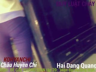 Teen lassie Pham Vu Linh Ngoc shy peeing Hai Dang Quang school Chau Huyen Chi prostitute